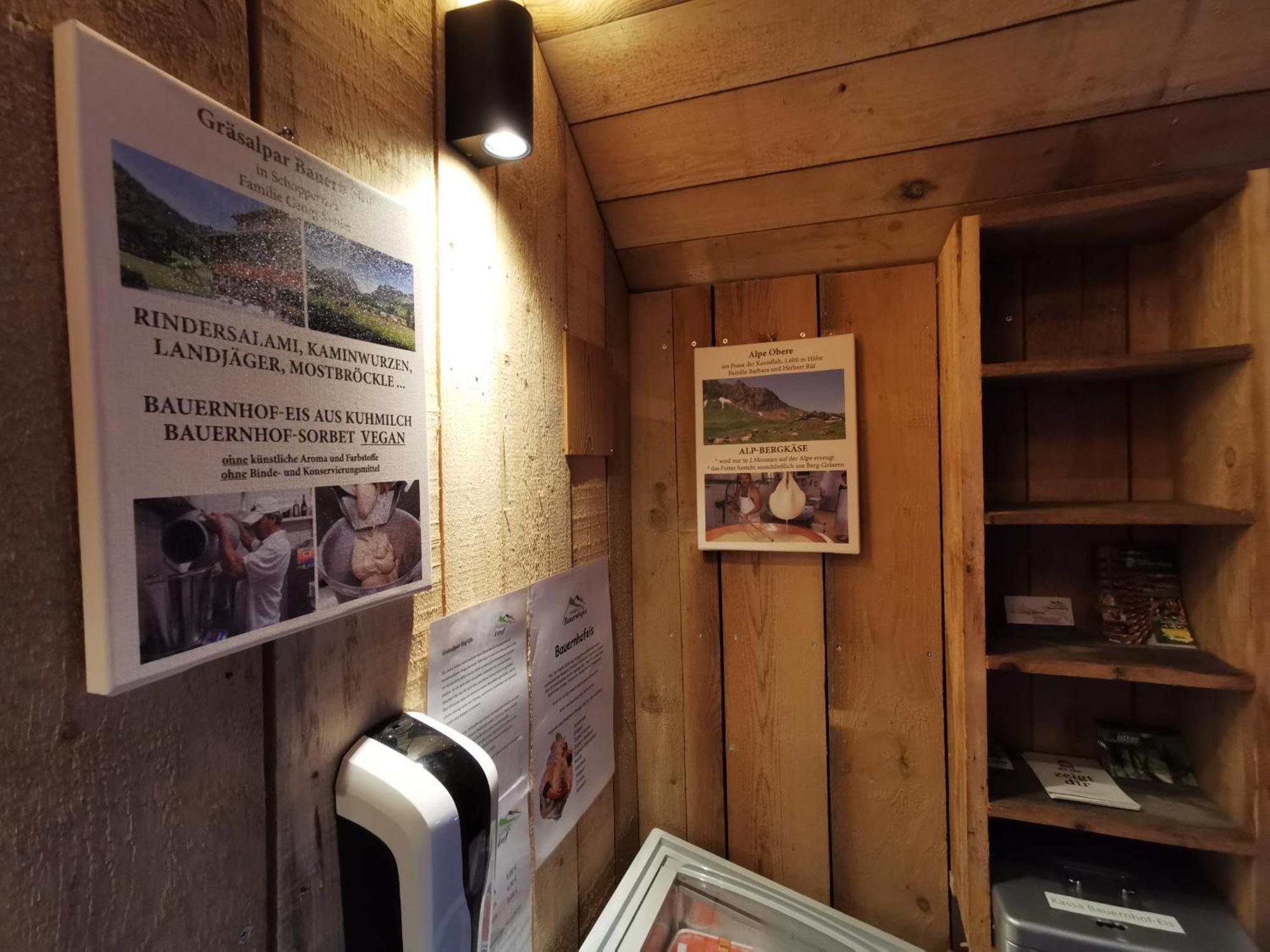Alps Romantik เมลเลา ภายนอก รูปภาพ