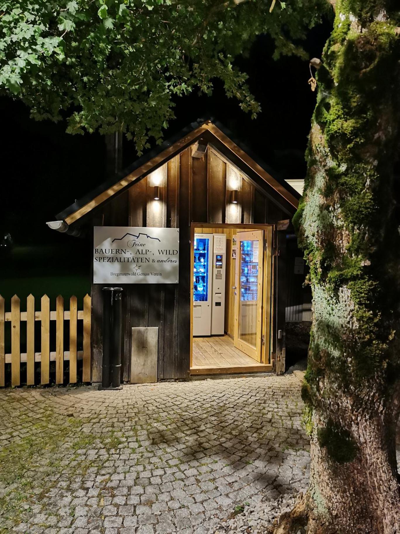Alps Romantik เมลเลา ภายนอก รูปภาพ